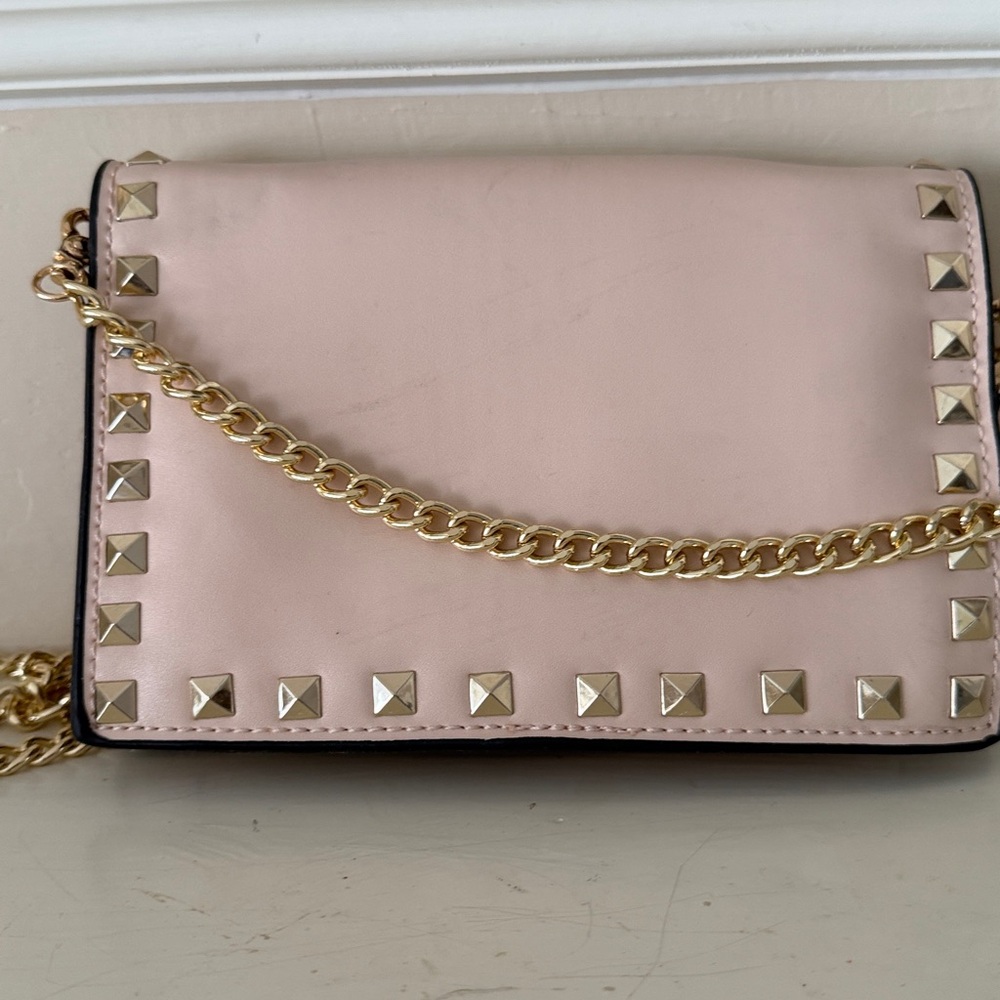 Elegant Beige Studded Wristlet with Gold Chain